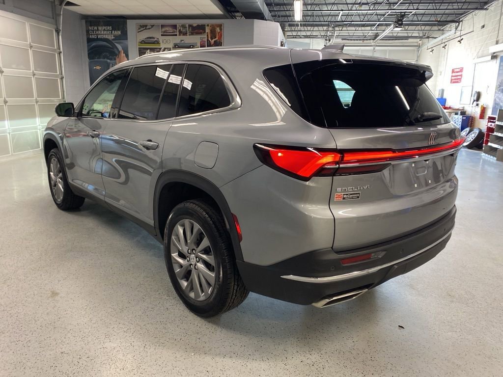 Used 2026 Buick Enclave Preferred image 5