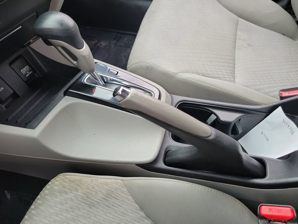 Used 2015 Honda Civic LX image 30