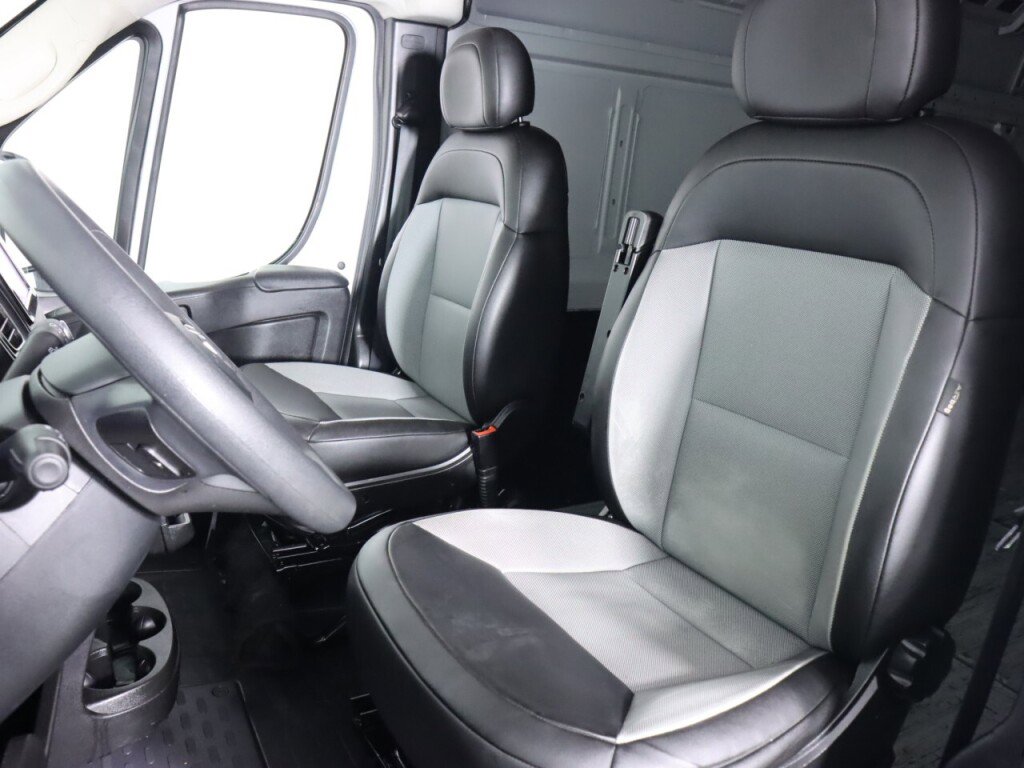Used 2024 RAM ProMaster 2500 w/ Convenience Group FWD image 27
