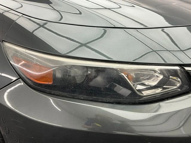 Used 2016 Chevrolet Malibu Premier w/ Driver Confidence Package II image 15