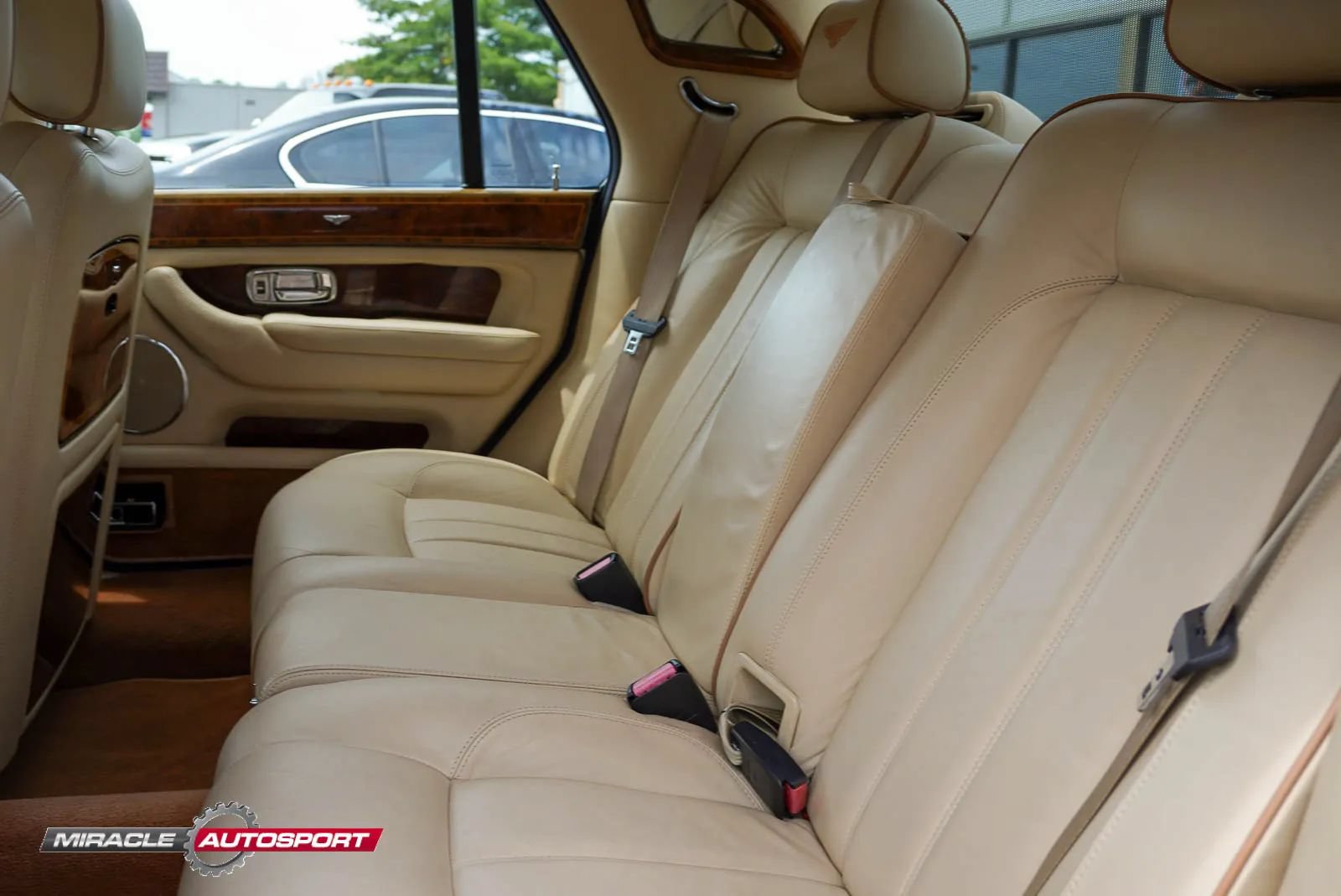Used 2005 Bentley Arnage RL RWD image 23