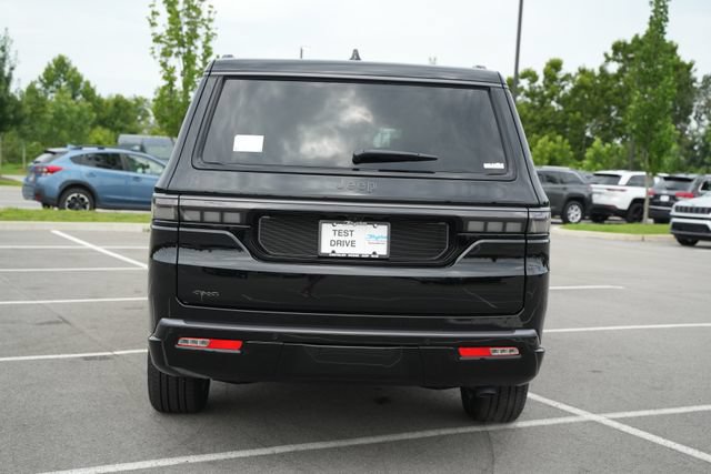 New 2026 Jeep Grand Wagoneer L Limited w/ Premium Group II AWD/4WD image 6