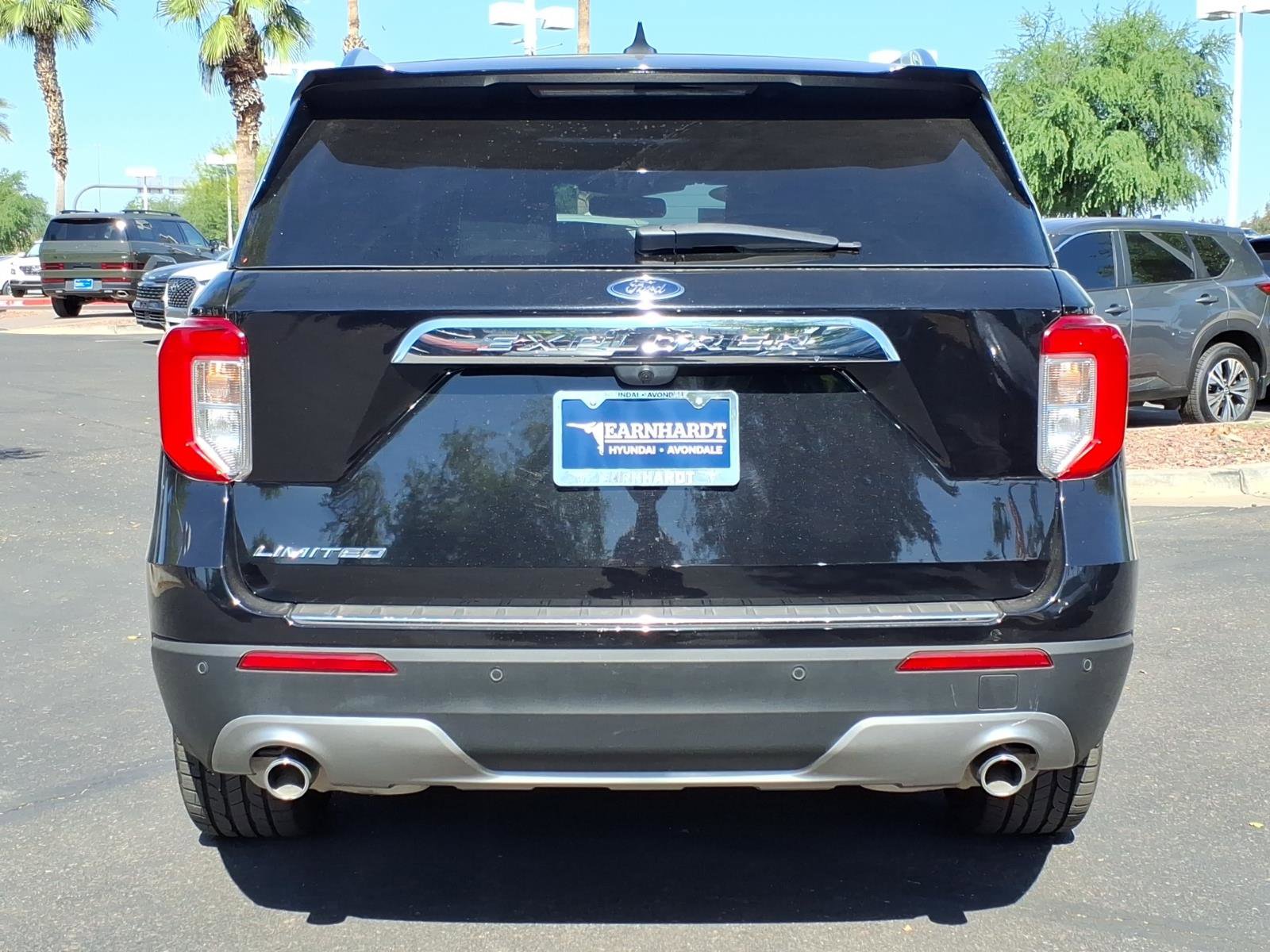 Used 2024 Ford Explorer Limited image 4