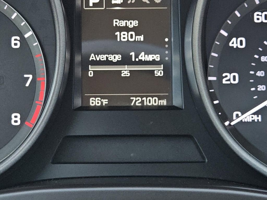 Used 2017 Hyundai Santa Fe Sport image 22