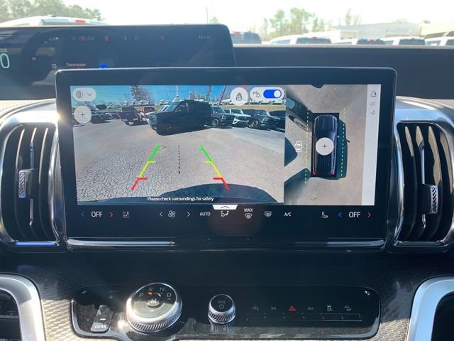 New 2026 Ford Expedition Platinum w/ Stealth Appearance Package image 32