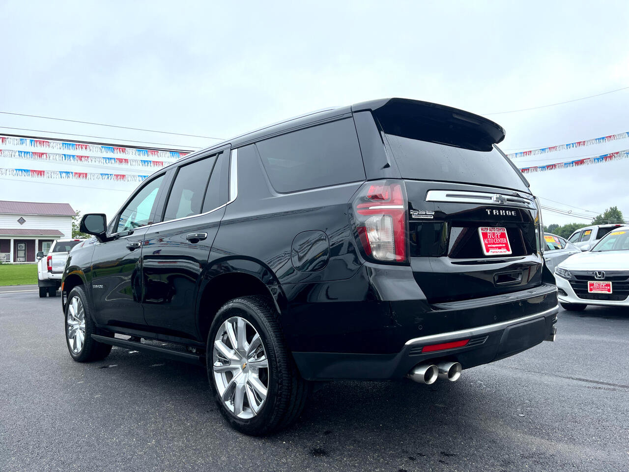Used 2021 Chevrolet Tahoe High Country image 3