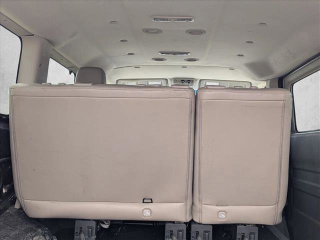 Used 2019 Nissan NV 3500 SL RWD image 11