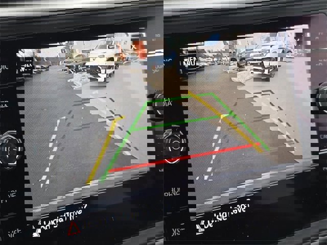 Used 2020 Volkswagen Atlas Cross Sport SE w/ Panoramic Sunroof Package image 4