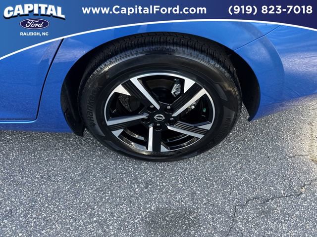 Used 2025 Nissan Sentra SV image 13