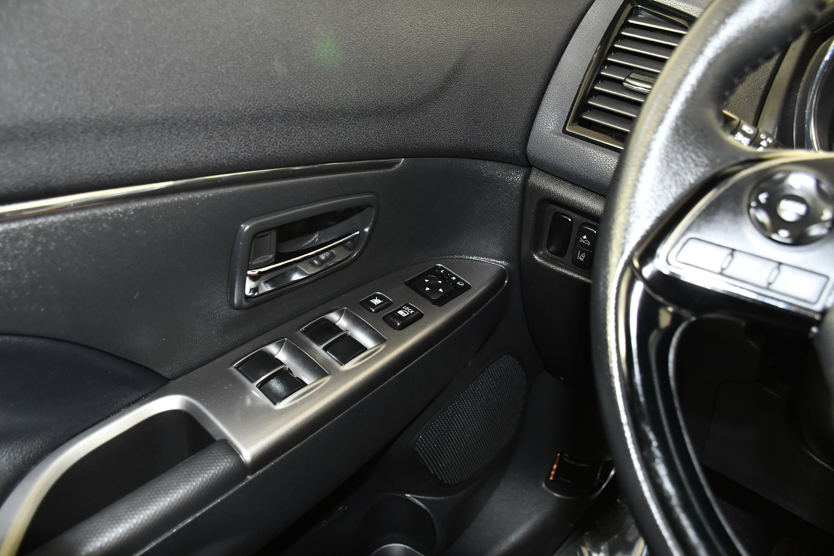 Used 2022 Mitsubishi Outlander Sport GT AWD/4WD image 32