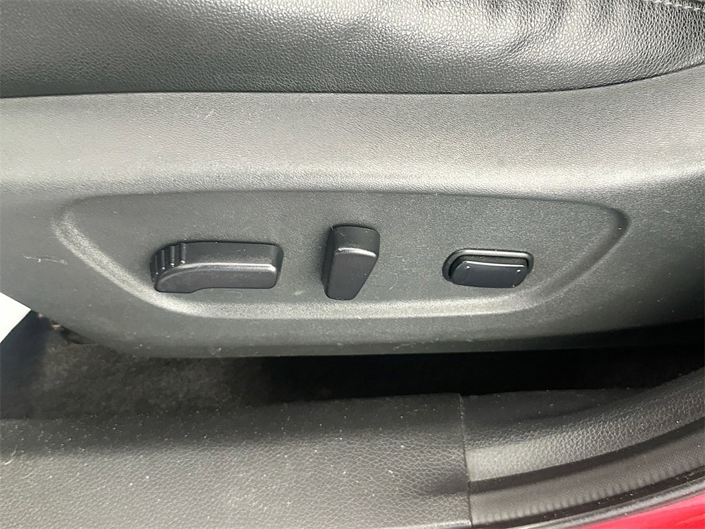 Certified 2020 Nissan Rogue SL w/ Premium Package image 19