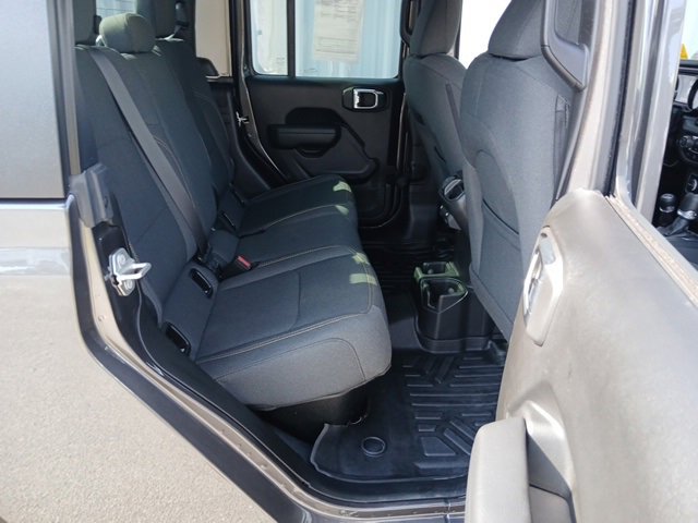 Used 2025 Jeep Gladiator Sport image 41