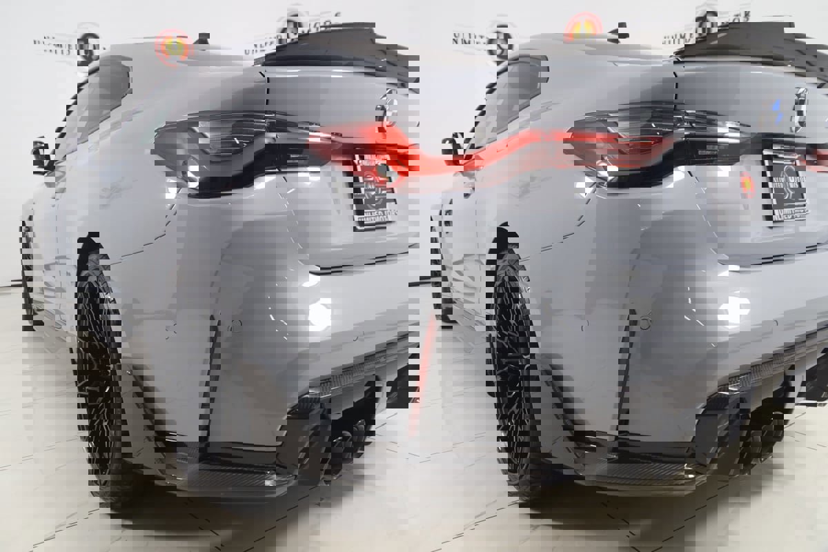 Used 2021 BMW M4 Coupe w/ Executive Package image 32