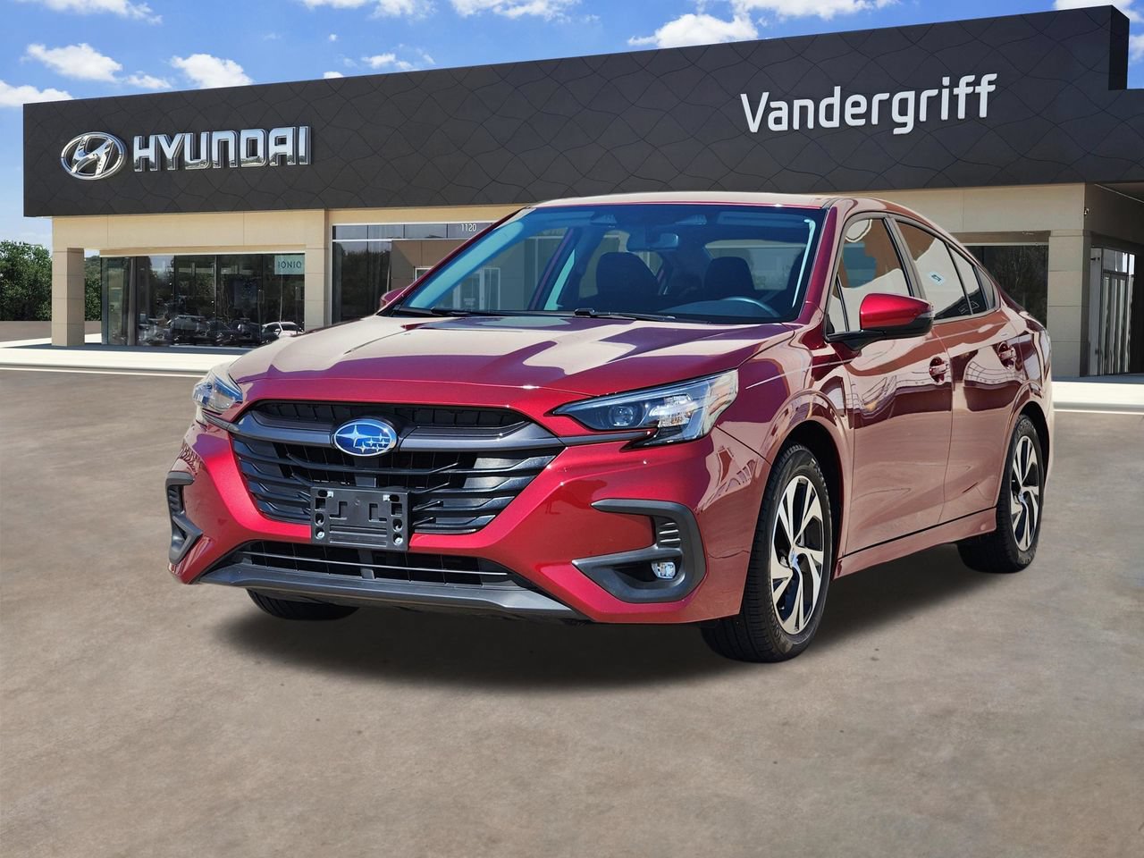 Used 2025 Subaru Legacy Premium AWD/4WD image 2
