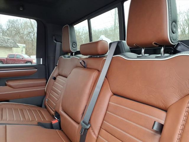 New 2026 GMC Sierra 2500 Denali Ultimate image 11