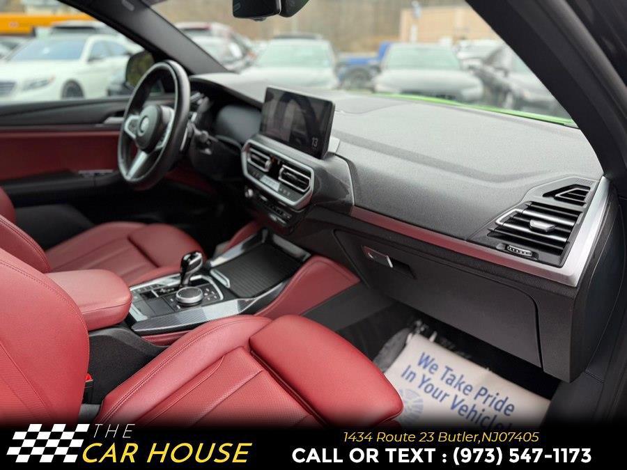 Used 2022 BMW X4 xDrive30i w/ M Sport Package 2 image 25