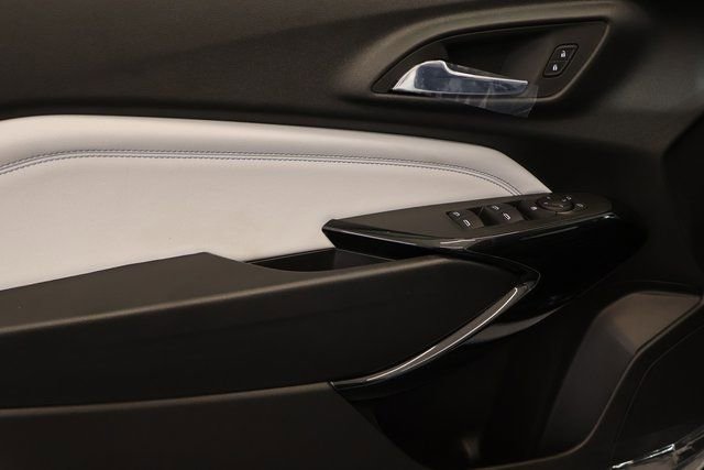 New 2026 Chevrolet Trax LT FWD image 9