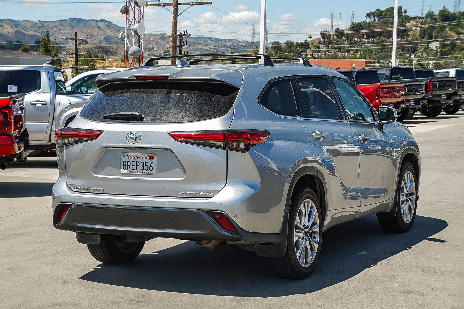 Certified 2020 Toyota Highlander Limited AWD/4WD image 7