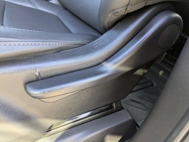 Used 2022 GMC Sierra 2500 Pro w/ Convenience Package RWD image 19
