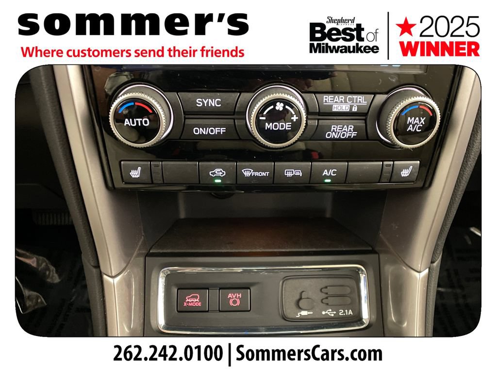 Used 2020 Subaru Ascent Premium w/ Convenience Package AWD/4WD image 16
