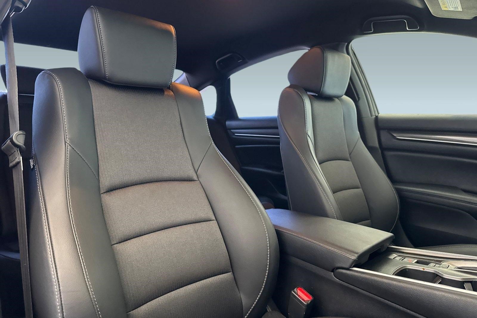Used 2021 Honda Accord Sport image 30