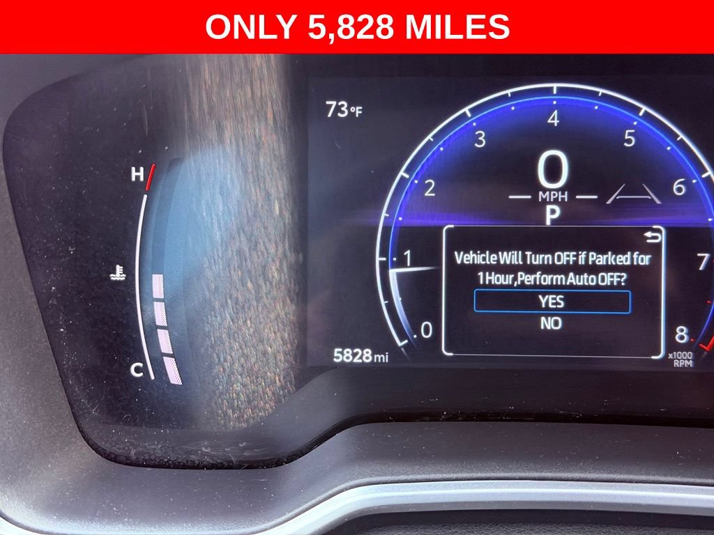 Used 2023 Toyota Corolla Cross XLE w/ Convenience Package FWD image 4