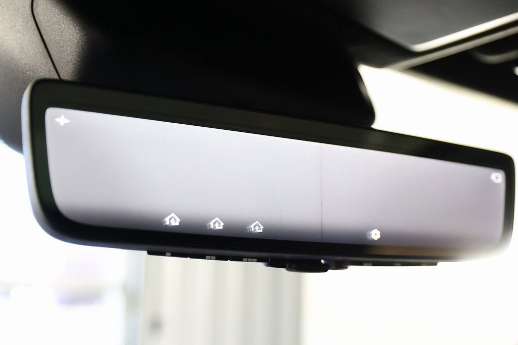 Used 2025 Lexus GX 550 w/ Accessory Package (Z1) image 40