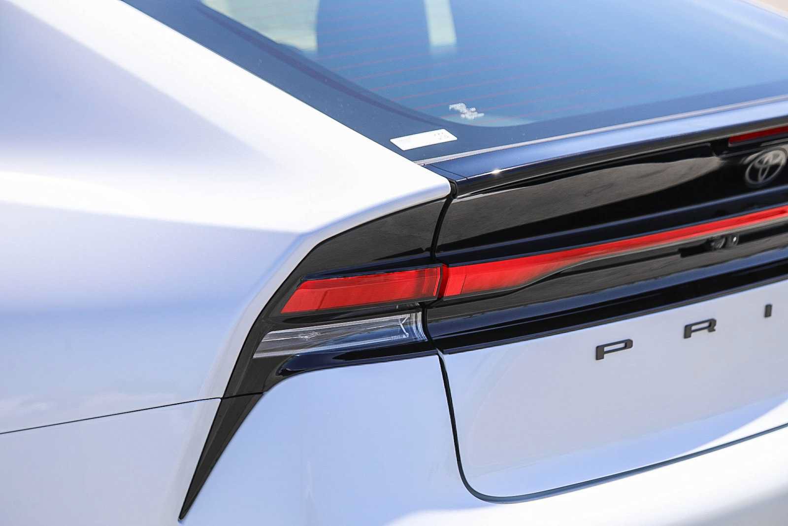New 2026 Toyota Prius Limited FWD image 9