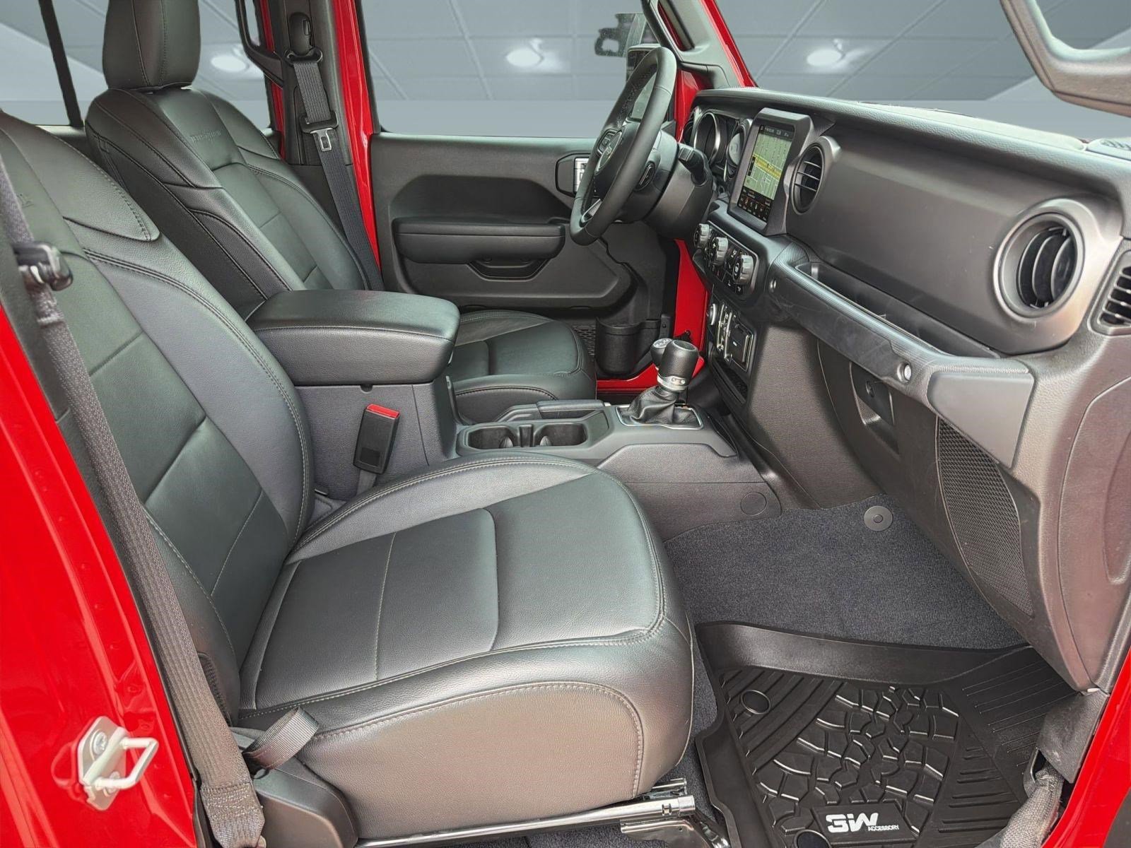 Used 2023 Jeep Gladiator Sport AWD/4WD image 30