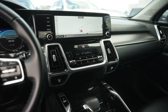 Used 2023 Kia Sorento SX FWD image 29