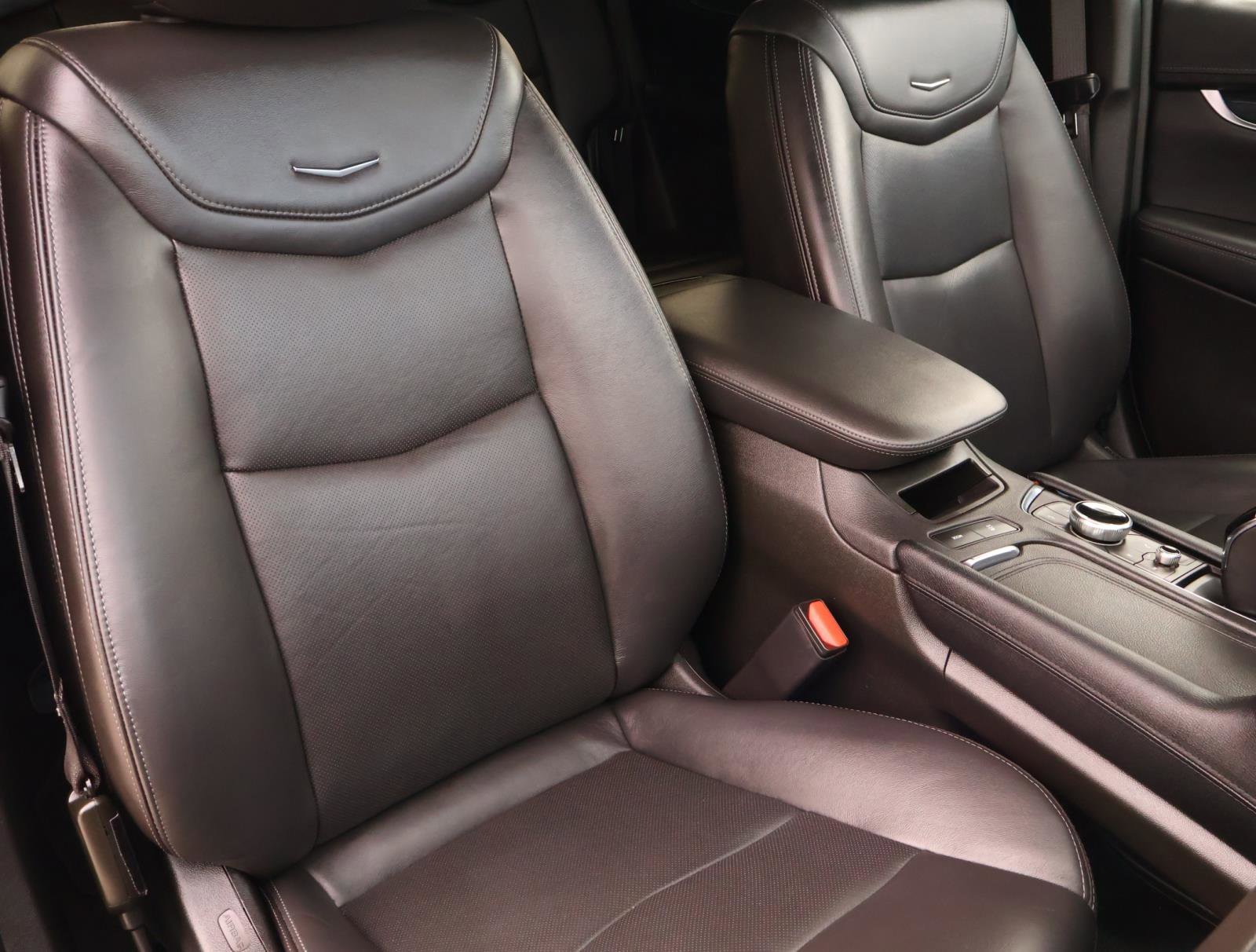 Used 2024 Cadillac XT5 Premium Luxury image 23