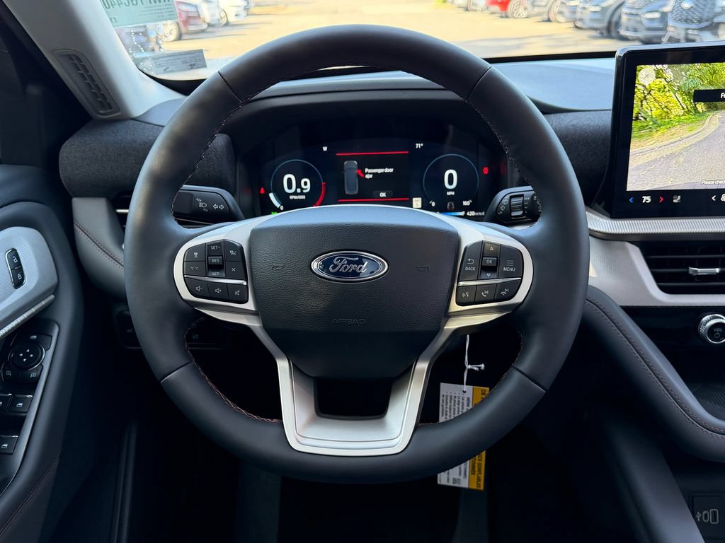 New 2026 Ford Explorer Active w/ Active Comfort Package AWD/4WD image 16