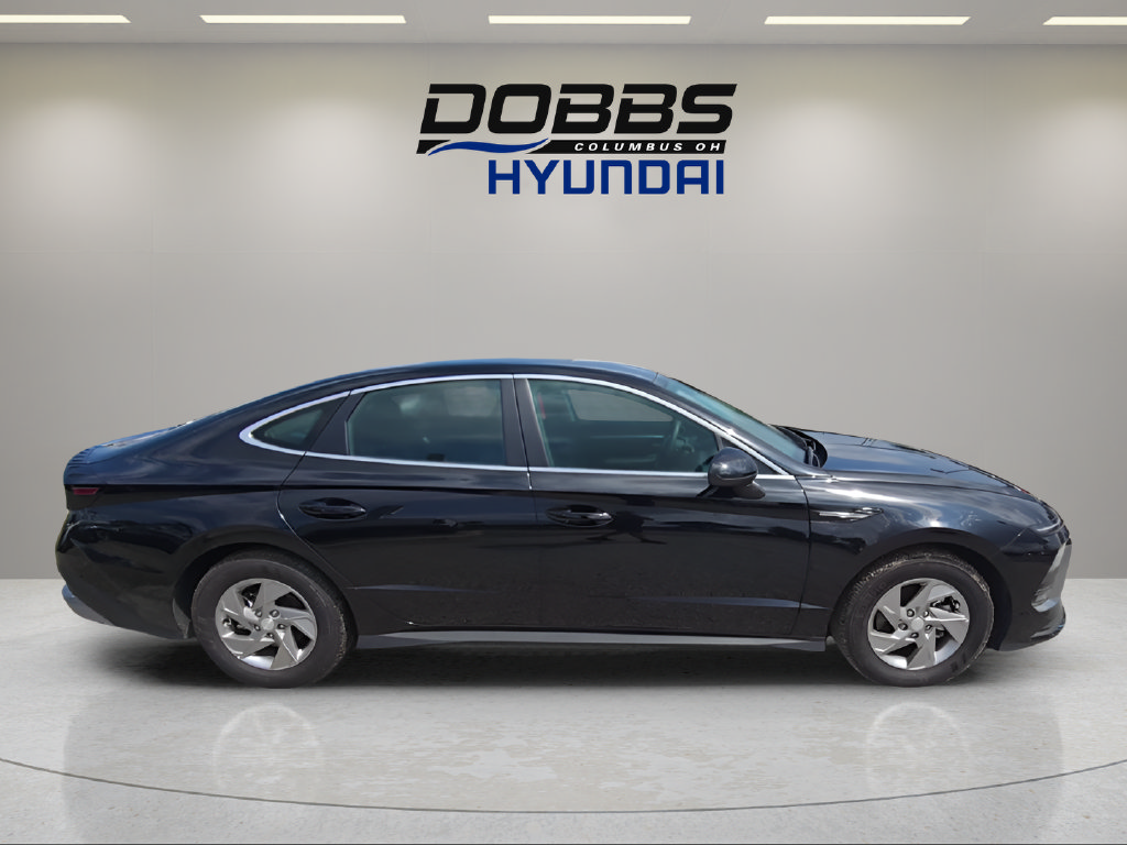 Used 2026 Hyundai Sonata SE FWD image 6