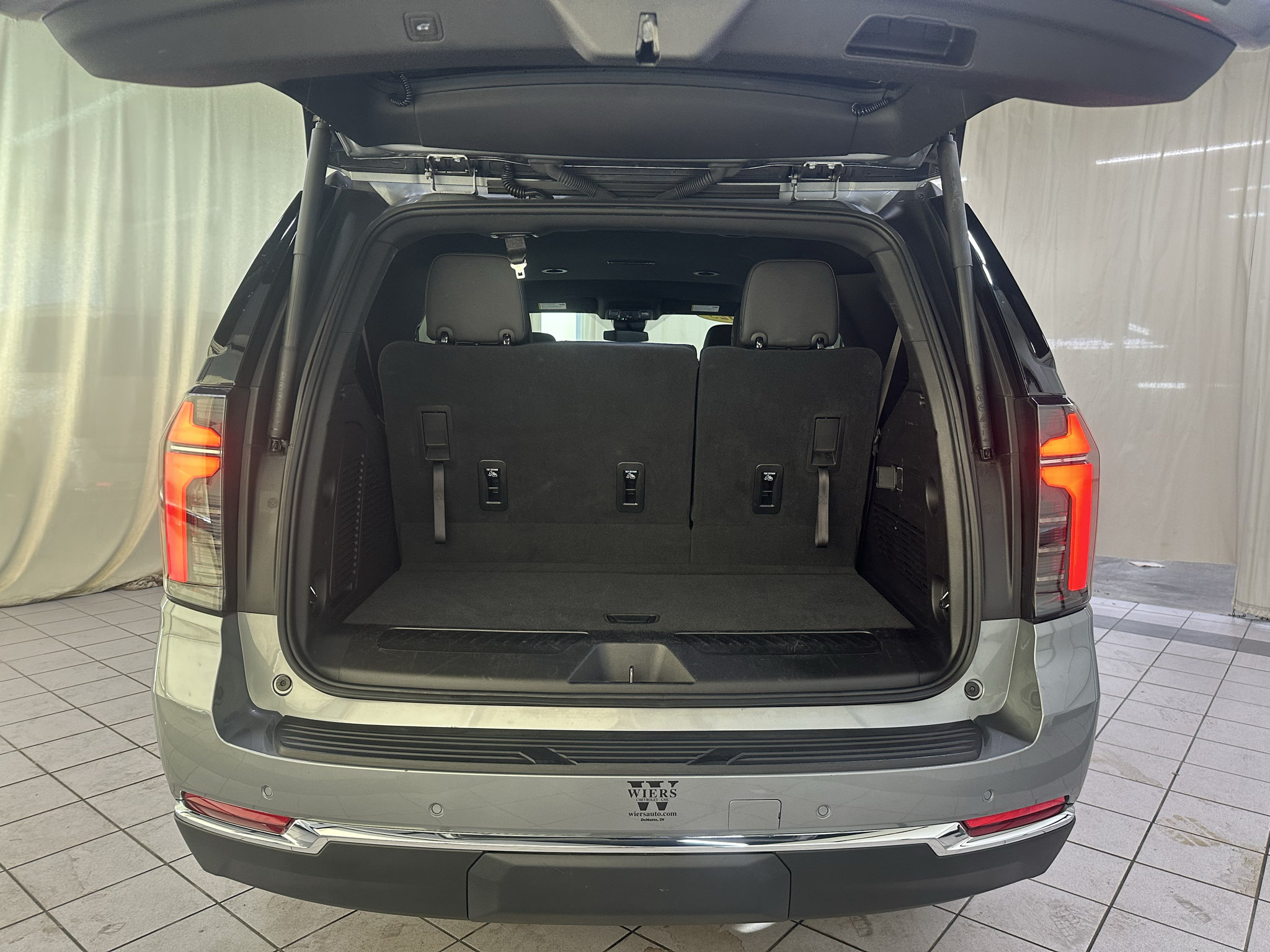 Certified 2025 Chevrolet Tahoe LT AWD/4WD image 8