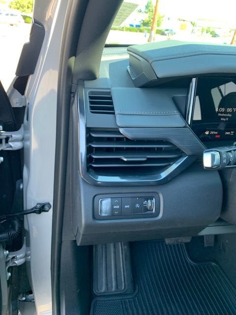 New 2026 GMC Acadia AT4 w/ Super Cruise Package AWD/4WD image 22