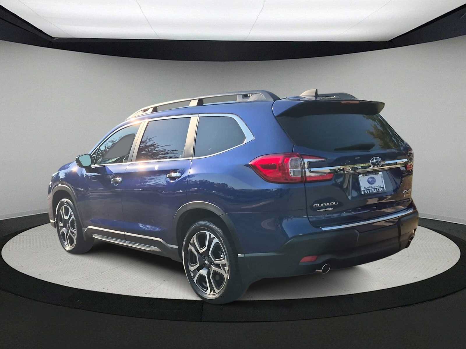 Used 2026 Subaru Ascent Touring AWD/4WD image 6