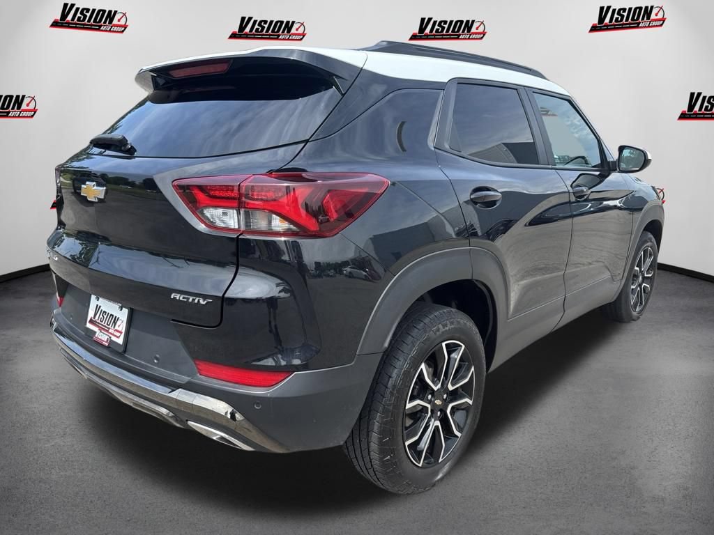 Used 2023 Chevrolet TrailBlazer ACTIV w/ Convenience Package AWD/4WD image 5