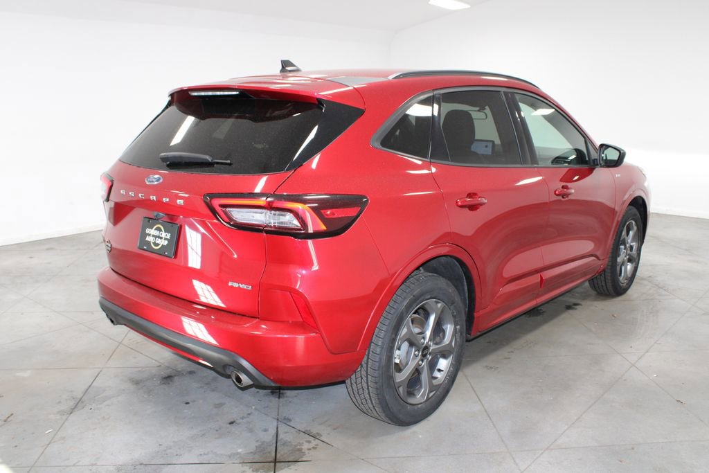 Used 2024 Ford Escape ST-Line image 9