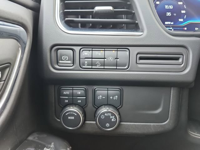 Certified 2023 Chevrolet Suburban Premier image 13