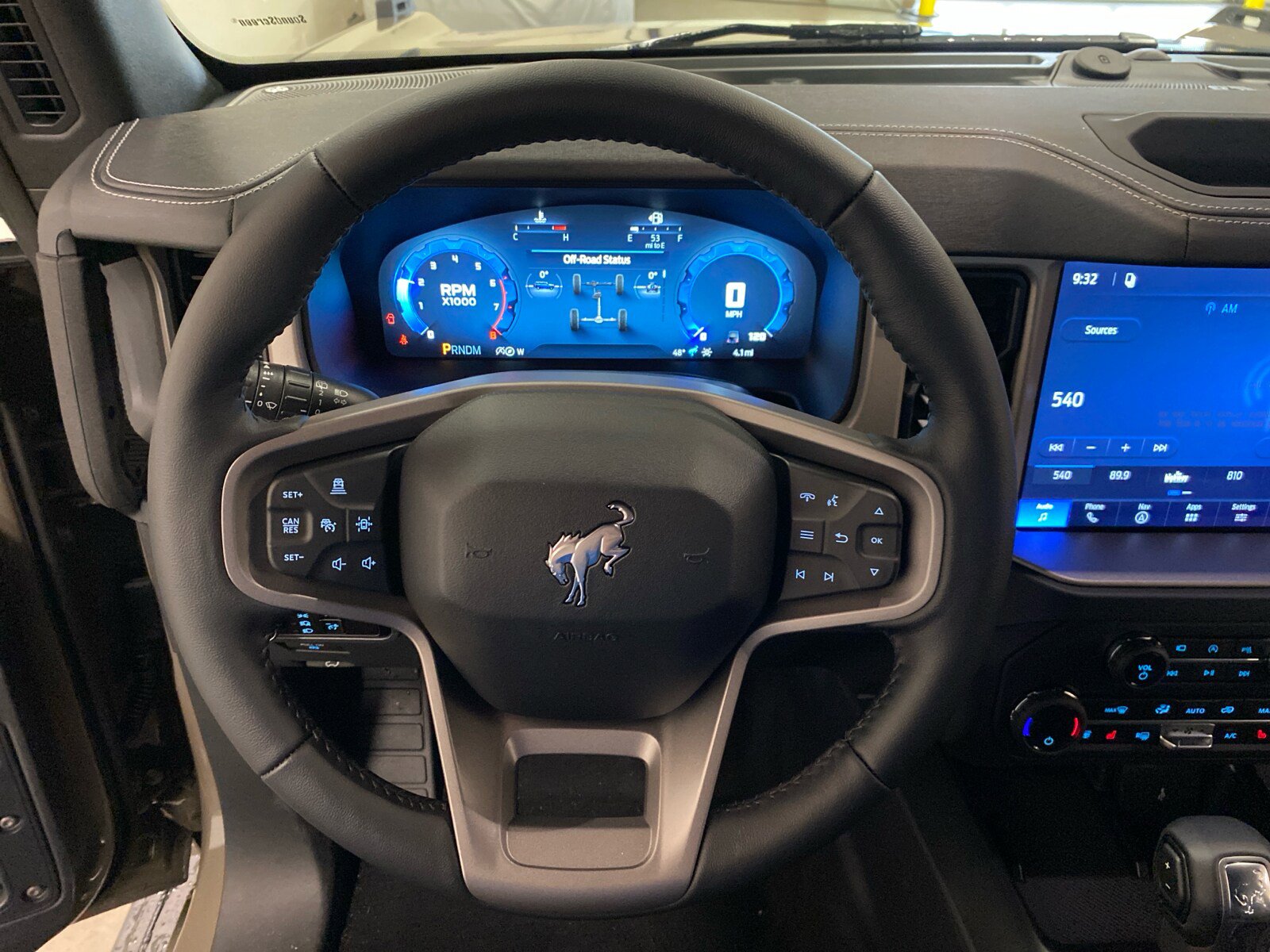 New 2026 Ford Bronco Outer Banks AWD/4WD image 25