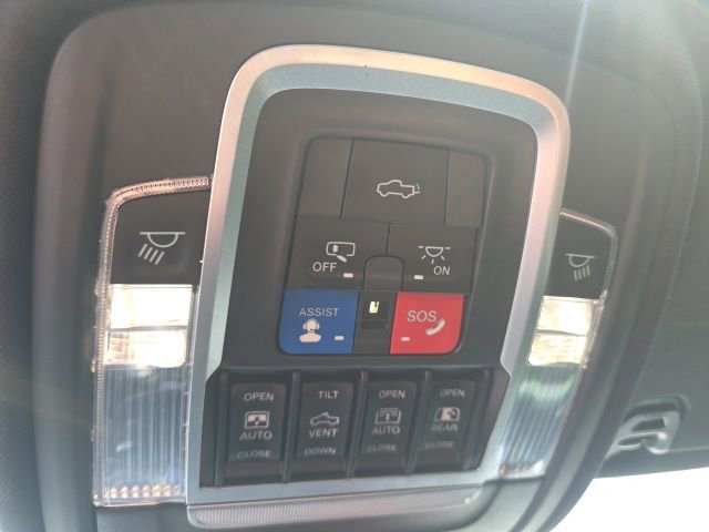 Used 2021 RAM 1500 Laramie image 23