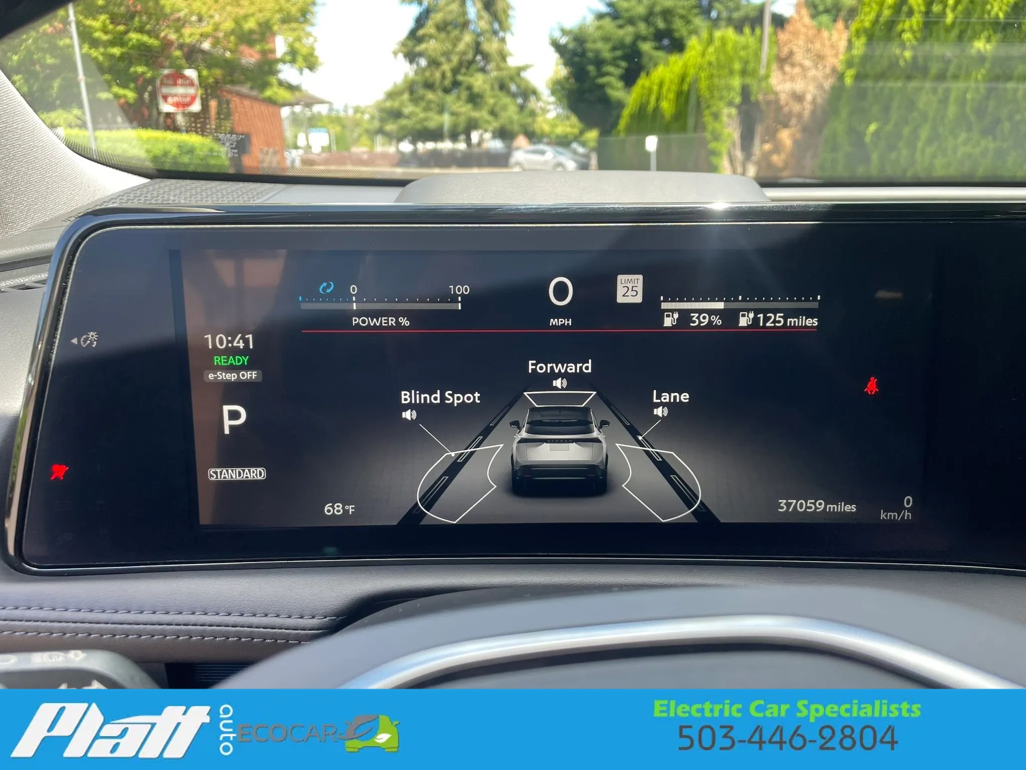 Used 2023 Nissan Ariya FWD image 30