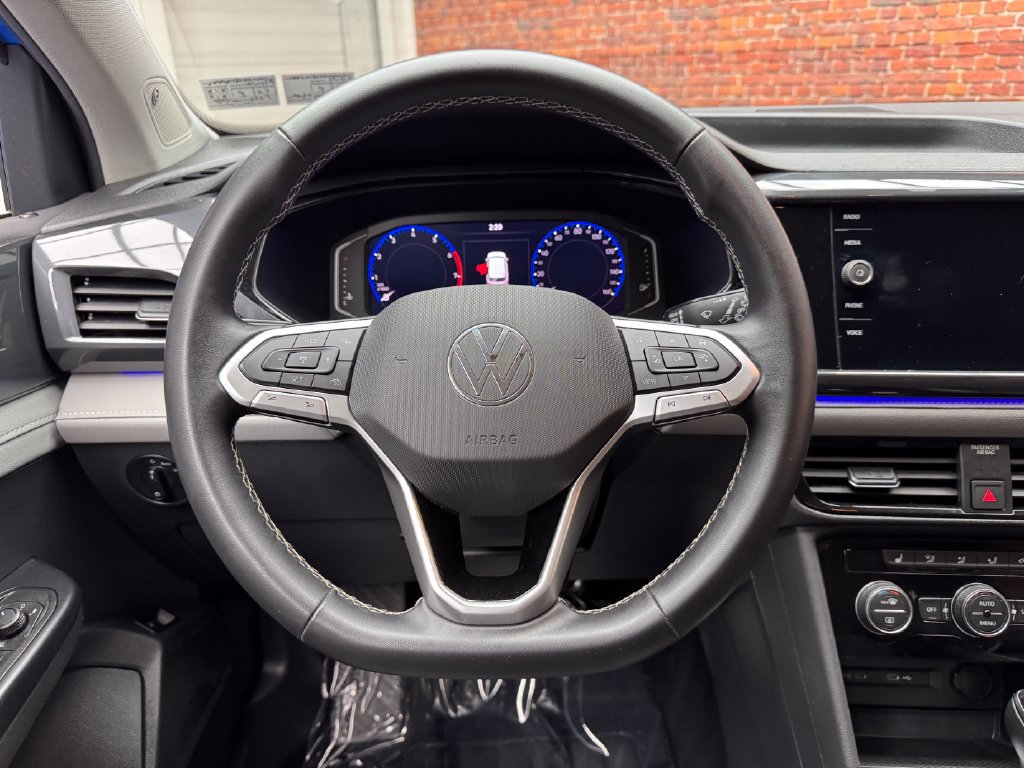 Used 2022 Volkswagen Taos SEL FWD image 14