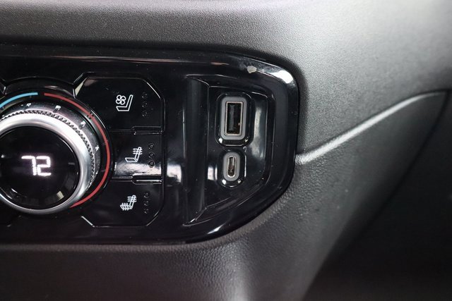 Used 2023 GMC Sierra 1500 SLT w/ SLT Premium Package image 32