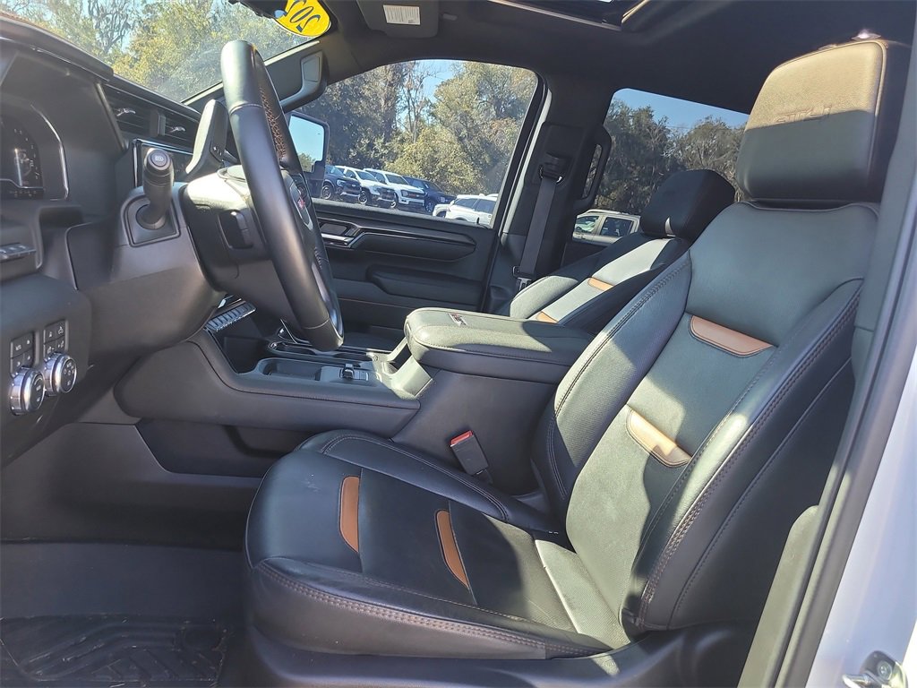 Used 2024 GMC Sierra 2500 AT4 w/ AT4 Premium Plus Package image 17