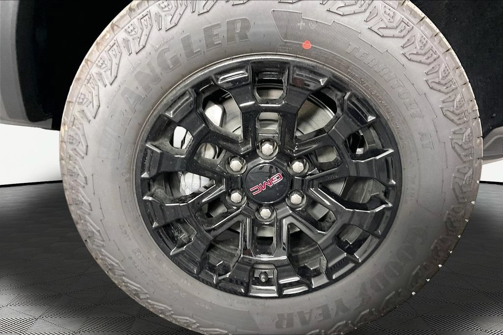 New 2026 GMC Canyon Elevation w/ Convenience Package AWD/4WD image 13