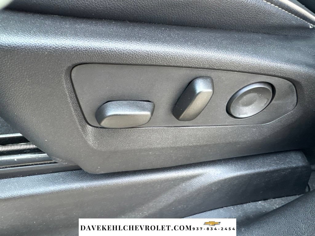Used 2024 Chevrolet Tahoe Premier AWD/4WD image 18