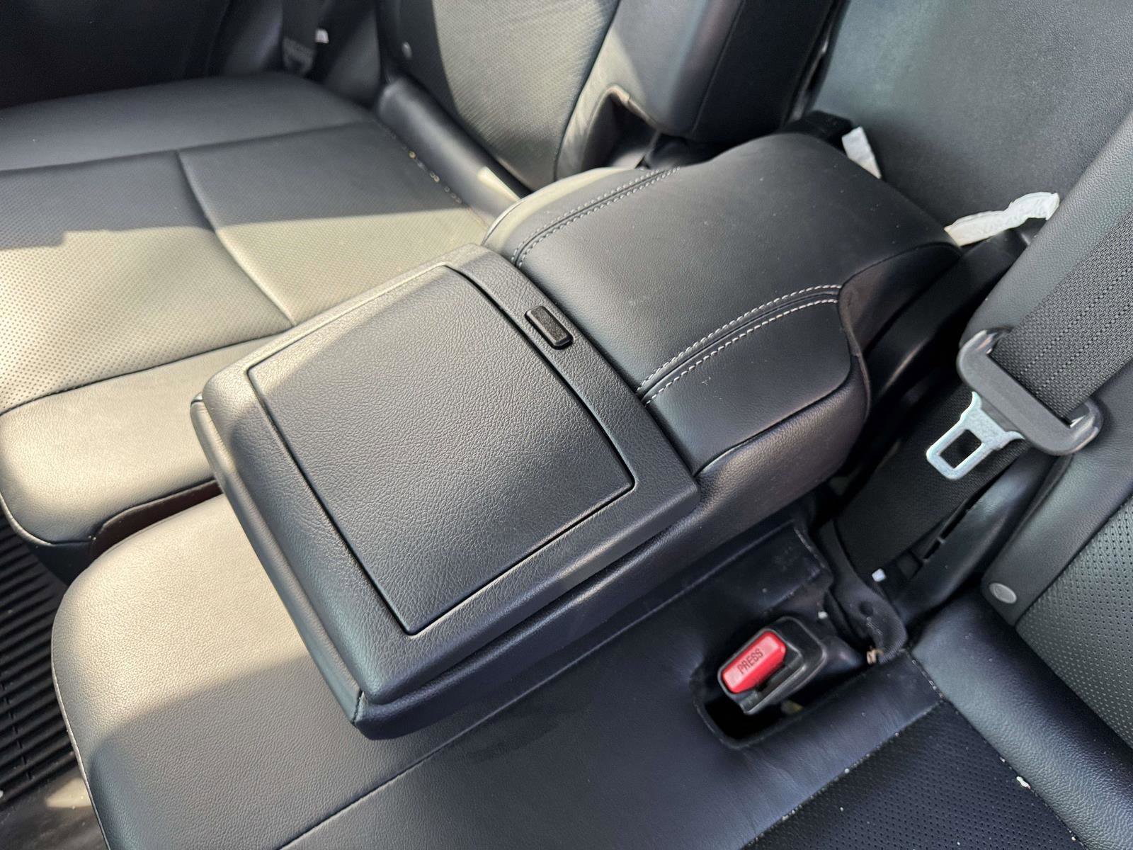 Used 2018 Toyota 4Runner Limited AWD/4WD image 10