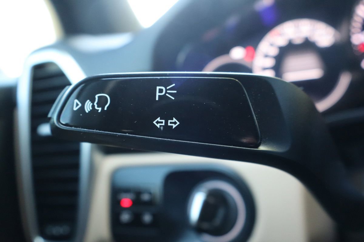 Used 2019 Porsche Cayenne S AWD/4WD image 32