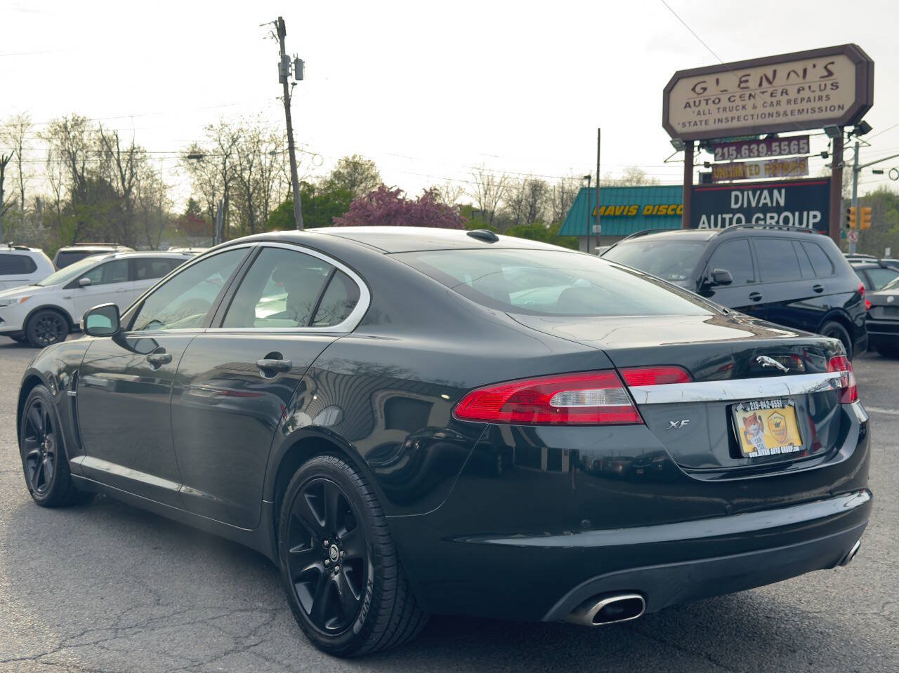 Used 2009 Jaguar XF Luxury RWD image 4